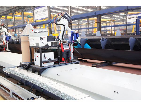 全自動無人化單梁起重機主梁內縫機器人焊接流水線，保證讓你大開眼界！